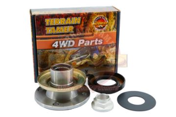 DIFF FLANGE KIT INCLUDES NUT,SEAL SLINGER AND FLANGE