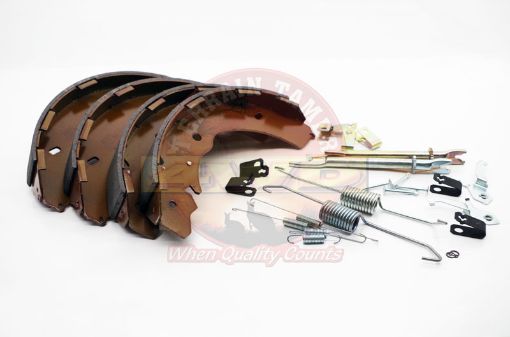 HANDBRAKE SHOE & PARTS KIT