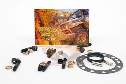 AXLE STUD KIT REAR