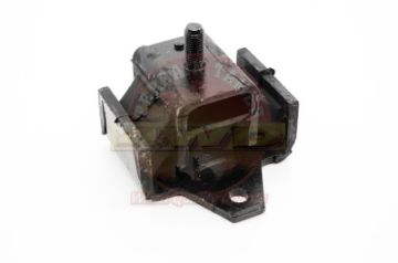 ENGINE MOUNT REAR R/H OR L/H